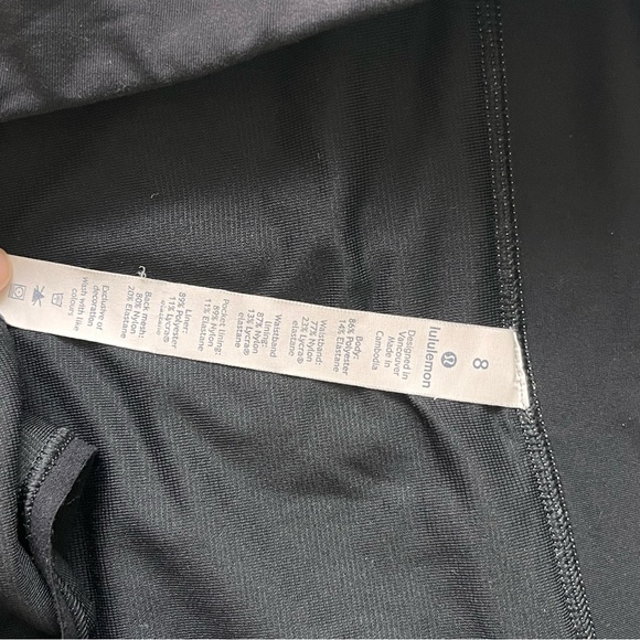 Lululemon Women's Black and Gray Shorts Size 8 - Picture 4 of 4